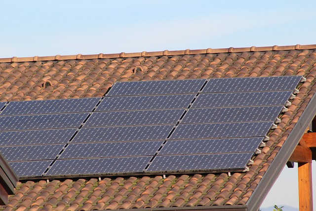 Combien de panneaux solaires faut-il pour 4000W ?